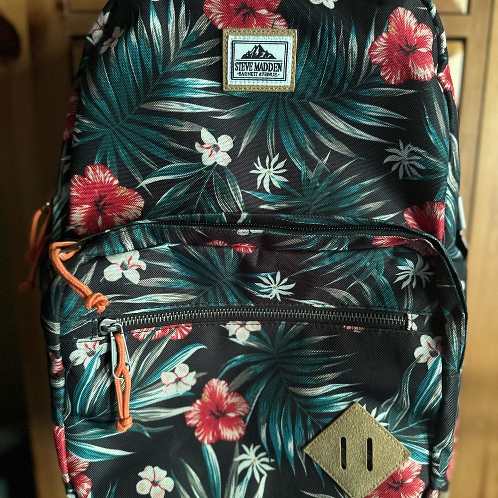 Steve Madden Floral Travel Bag - Black and Red